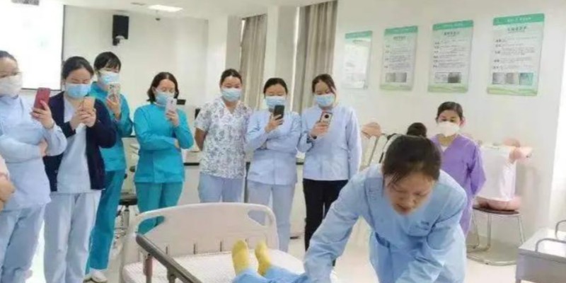 从3天到3小时：一家陪护公司的「对账革命」