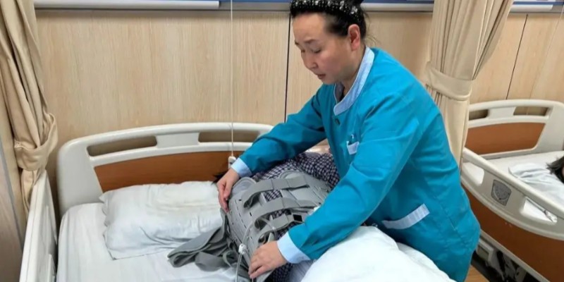 老板自测 7 项：你的陪护公司卡在哪一环？（含达标线与先做什么）