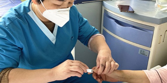 合规与经营风险，护工公司老板最常问的 12 个问题